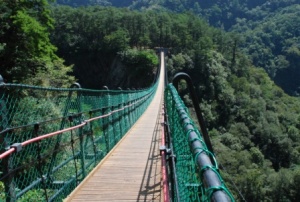 奧萬大吊橋