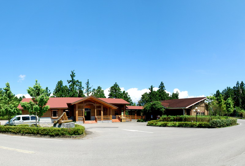 Jhongjian Visitors Center